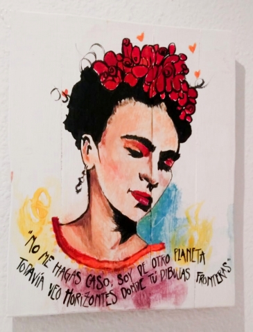 Cuadro Frida Kahlo No me hagas caso, soy de otro planeta, todavía veo horizontes donde tú dibujas fronteras