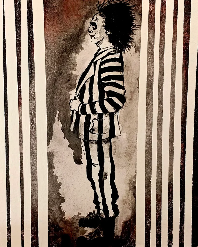Pintura en tinta de Beetlejuice de perfil con su traje a rayas y pelo revuelto, sobre fondo de rayas verticales en blanco y negro, pintado a mano sobre tabla de DM.