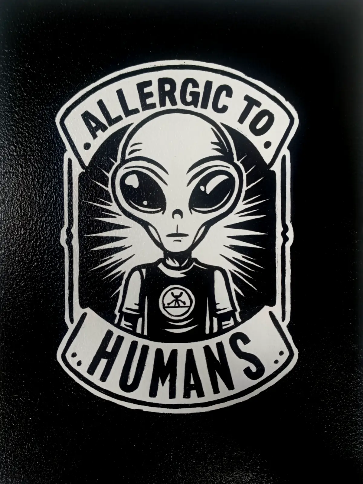 Lee más sobre el artículo Alienígena Alérgico a los Humanos (40€)